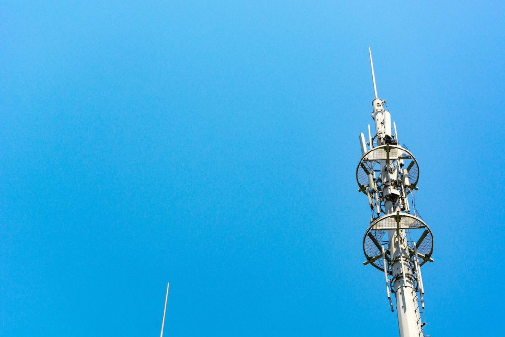 Internet Radio Broadcasting Licensing in the US & Canada